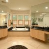 Visnic Homes